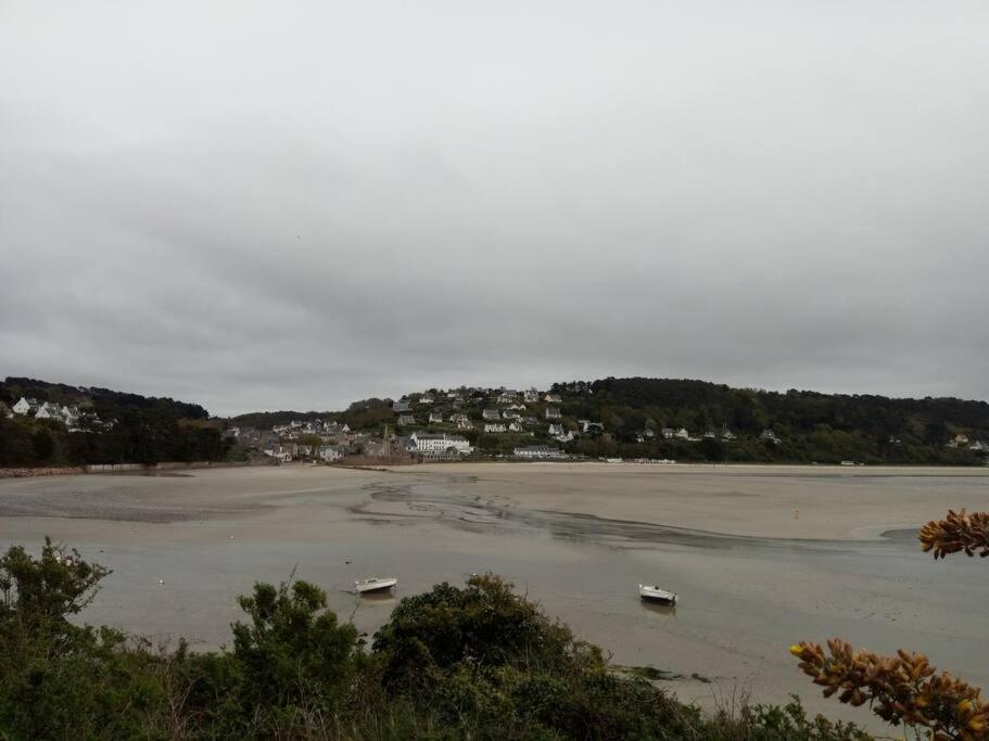 Appartement A 50M De La Plage Saint-Michel-en-Grève المظهر الخارجي الصورة